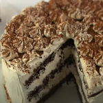 Շերտավոր խմորից պատրաստված համեղություն