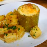 Հավի մսով անուշահամ և հյութալի ուտեստ