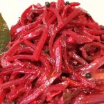 Վայրկենապես պատրաստվող վարունգով աղցան. բաղադրատոմս, որը միշտ ակտուալ և շատ համեղ է