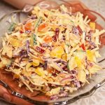 Շատ արագ անհրաժեշտ է որևէ խմորեղեն պատրաստել, իսկ ժամանակը շատ կա՞րճ է` պատրաստեք այս բաղադրատոմսով և րոպեների ընթացքում դուք կունենաք շատ համեղ և օրիգինալ թխվածք «Ծույլ Նապոլեոն»