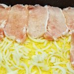 Պարզ հնարք, և  այլևս չեք անհանգստանա հագուստին և գազօջախին ճայթող յուղի բծերի համար: Խոհանոցը կունենա պատրաստի ուտեստի հաճելի բուրմունք, իսկ այրման հոտը կմնա անցյալում