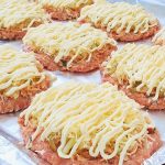 Ոչ ոք անտարբեր անցնել չի կարողանա: Յուրօրինակ, շատ գեղեցիկ և համեղ` վարսակի փաթիլներով թխվածք