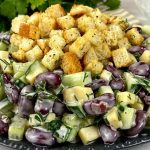 Նախուտեստի պատրաստման հետաքրքիր և չափազանց պարզ բաղադրատոմս: Հավի մսով ձողիկներ