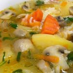 Այսպիսի ընթրիքը կսիրեն հատկապես տղամարդիկ: Շատ համեղ, հագեցնող` մսով և կարտոֆիլով տապակա