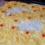 Այնքան գեղեցիկ են, որ կարելի է անգամ տոնական սեղանին դնել: Մսով և կարտոֆիլով տաք ուտեստ