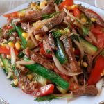 Հավի միսն այս բաղադրատոմսով պարզապեզ անմահական է` հյութեղ, ախորժելի և շատ համեղ: Տապակած հավի բուդ