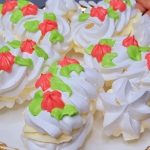 Շատ ախորժելի, գեղեցիկ և աննկարագրելի համեղ նախուտեստ: Պանրով և կաթնաշոռով ռուլետ