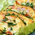 Սա կդառնա երեխաների սիրելի նախաճաշը, իսկ դուք չեք հոգնի այն պատրաստել` այն ձեզանից շատ ժամանակ չի խլի: Ձվով կեկսեր` ջեռոցում