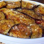 Ամառային, գունեղ և համեղ աղցանների շարքը լրացնենք ևս մեկով` կարմիր բողկով աղցան