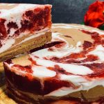 Այս ուտեստը կարող է լինել և՛ նախաճաշ, և՛ հրաշալի նախուտեստ: Շերտավոր խմորով և երշիկով ռուլետներ