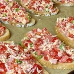 Պատրաստում ենք պահածոյացված լոլիկ, ձմռան համար, իսկ բաղադրատոմսը պահպանեք` այն ձեզ շատ անհրաժեշտ կլինի: Լոլիկի պահածո