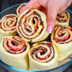 Այսպիսի համեղ, գունեղ ընթրիքից հրաժարվելը դժվար կլինի: Մակարոնը  գերմանական բաղադրատոմսով