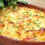 Այսպսիսի աղցանները կարելի է նույնիսկ ամեն օր պատրաստել: Ամառային, հեշտ և արագ, բյուջետային աղցան` լոլիկով և ձվով