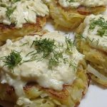 Ամեն օր կարելի է այսպիսի հրաշք պատրաստել և թեյել` մոռանալով անձրևոտ և ցուրտ եղանակի մասին: Բանանով թխվածք