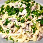 Երբ ճաշի սեղանին այս ուտեստն է` բոլորը վազելով են մոտենում: Սպագետտին ` հավի մսով և բրոկկոլիով