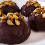 Տեսնելն ու ուտելու ցանկությունը մեկ են լինում: Սալորաչրով աղցան