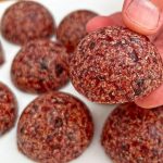 Ֆանտաստիկ ուտեստ, որի պատրաստումն ընդամենը րոպեներ կխլի ձեզանից: Հավի կրծքամիսը` կաթնաշոռային խճողակով