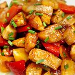 Այսպիսի համեղ բդիկներ դուք դեռ չեք փորձել` չափազանց ախորժելի, գունեղ և համեղ: Հավի բդիկները` բանջարեղենով