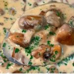 Րոպեների ընթացքում կարելի է պատրաստել հետաքրքիր ընթրիք` բյուջետային, գունեղ և չափազանց համեղ: Բանջարեղենային տապակա