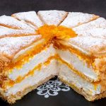 Ձեր ընտանիքը շնորհակալ կլինի այսպիսի ընթրիքի համար՝ համեղ, ախորժելի, գունեղ և յուրօրինակ։ Լավաշով ռուլետներ՝ սոուսով