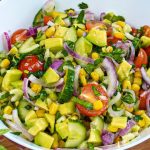 Վրացական խոհանոցի հանրահայտ ուտեստներից մեկը՝ Սացիվին՝ հավի մսով։ Համից չեք կշտանա