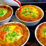 Հետաքրքիր, տարբերվող նախուտեստ, որի պարզ և մատչելի բաղադրատոմսը դուք արդեն ունեք։ Կաթնաշոռով և նրբաբլիթներով ռուլետներ