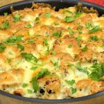 Ընդամենը 10 րոպե և նախաճաշը պատրաստ է, որը կդառնա ձեր ընտանիքի սիրելի ամենասպասված նախաճաշը։ Բուտերբրոդ՝ ջեռոցում