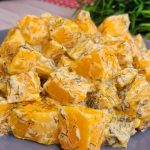 Սա ամենահամեղ, տարբերվող և գեղեցիկ ուտեստներից մեկն է, որն անպատճառ կհետաքրքրի ընտանիքի բոլոր անդամենրին։ Կարտոֆիլով և մսով բնիկներ