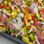 Իսկ դու փորձ՞լ ես այսպիսի կոտլետներ պատրաստել, դեռ ո՞չ, ուրեմն շտապիր՝ շա՜տ համեղ է ստացվում։ Սնկով և վարսակի փաթիլներով կոտլետներ