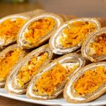 Եթե ցանկանում ենք յուրօրինակ ճաշատեսակ պատրաստել՝ պետք է մի փոքր ջանք,  ժամանակ և սեր ներդնենք, որի արդյունքում կստանանք այսպիսի ախորժելի և հագեցնող ուտեստ։ Մսով և ձվային խմորով «Թխվածք»