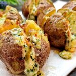 Արագ, համեղ նախաճաշ, որից ոչ ոք չի հրաժարվի։ Լավաշով ռուլետներ