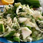 Ամենանրբահամ աղցաններից մեկը, որի պատրաստումը ձեզանից ընդամենը 5 րոպե կխլի։ Չինական կաղամբով աղցան